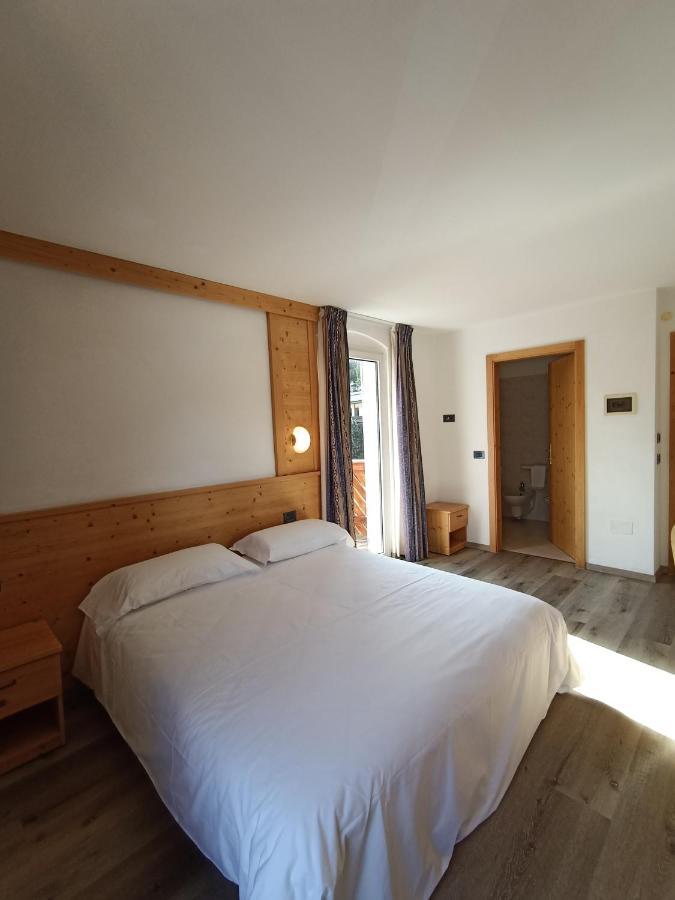 Hotel Cielo Blu Passo del Tonale Extérieur photo