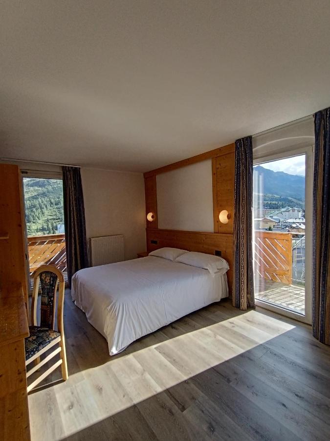 Hotel Cielo Blu Passo del Tonale Extérieur photo