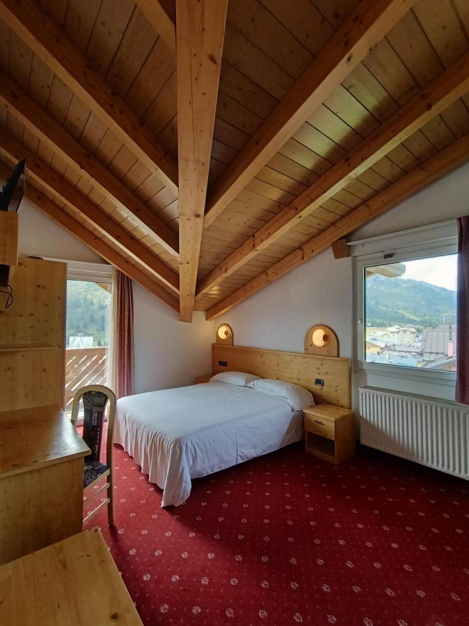 Hotel Cielo Blu Passo del Tonale Extérieur photo